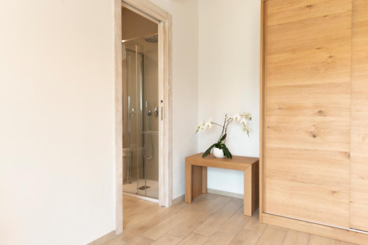 Summer Luxury Apartment Adults Only 奧爾比亞 外观 照片